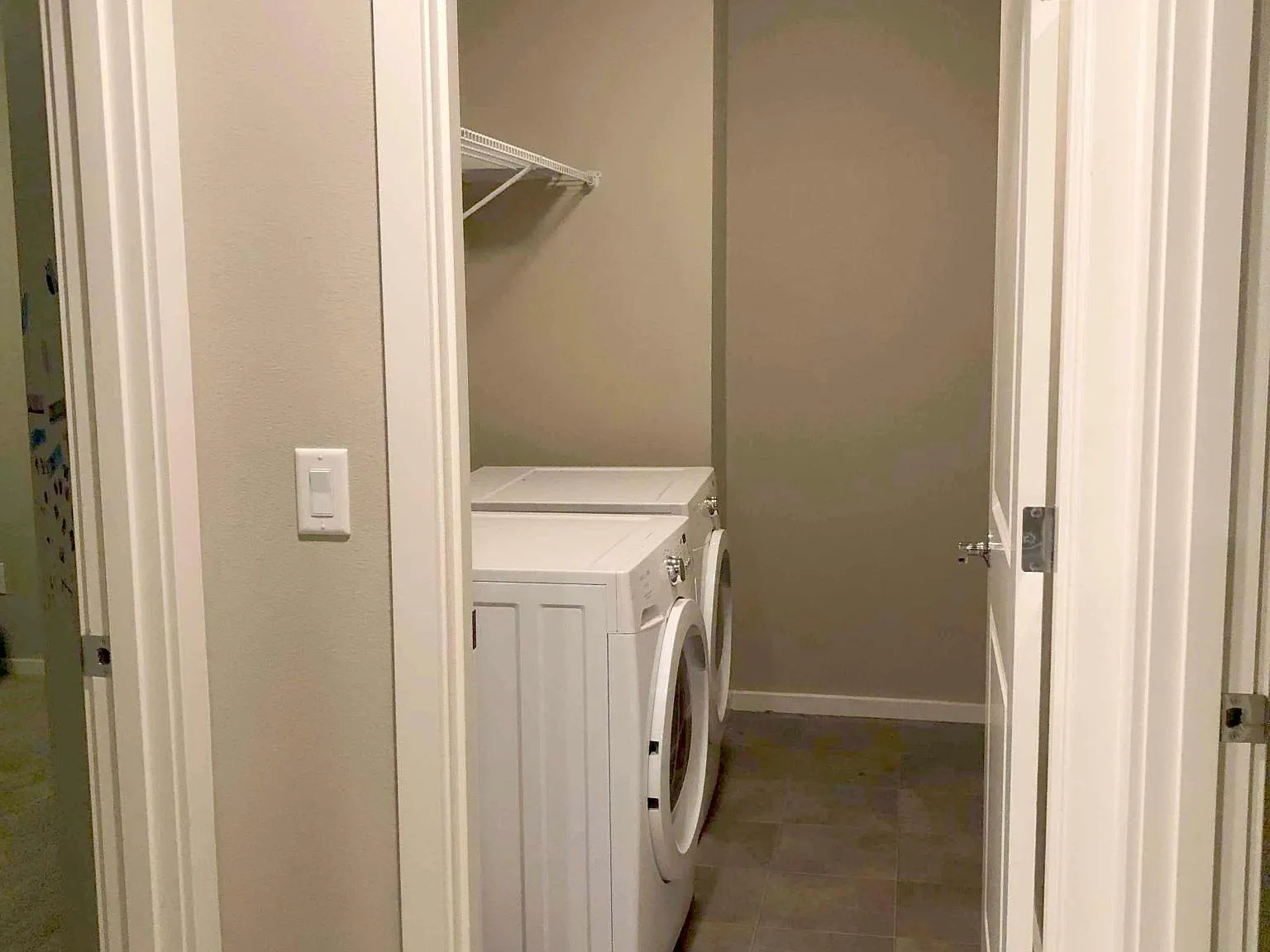 4 bed, 2.5 bath, 2663 sqft, $4,500 — Photo 3