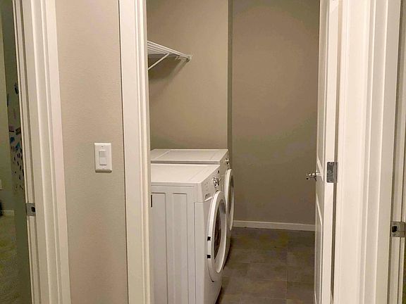3rd image of 10119 SE 192nd Pl