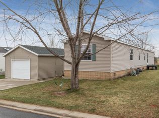 745 Basil Ln SE, Rochester, MN 55904