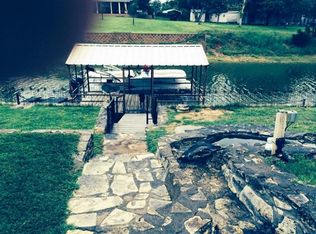 2669 Brown Ln, Graford, TX 76449