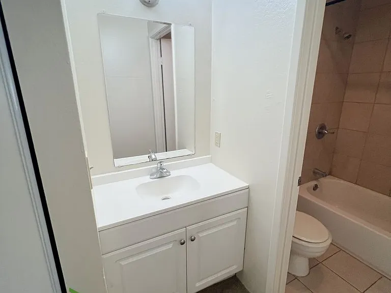 930 Kiely Blvd #G — Photo 17