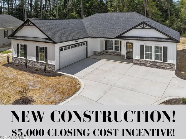 105 Tarheel Place, Mount Olive, NC 28365