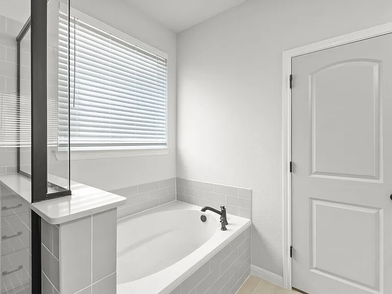 2605 Acoma Ln — Photo 25