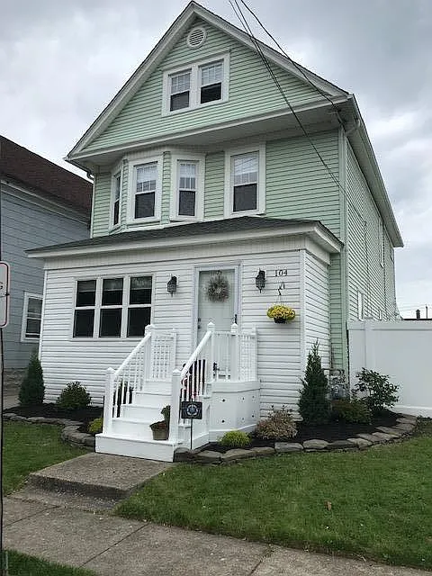104 Norris St #UPPER
