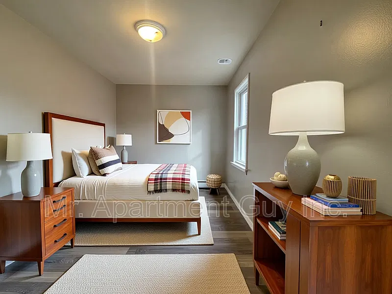2 bed, 1.0 bath, $1,745 — Photo 2