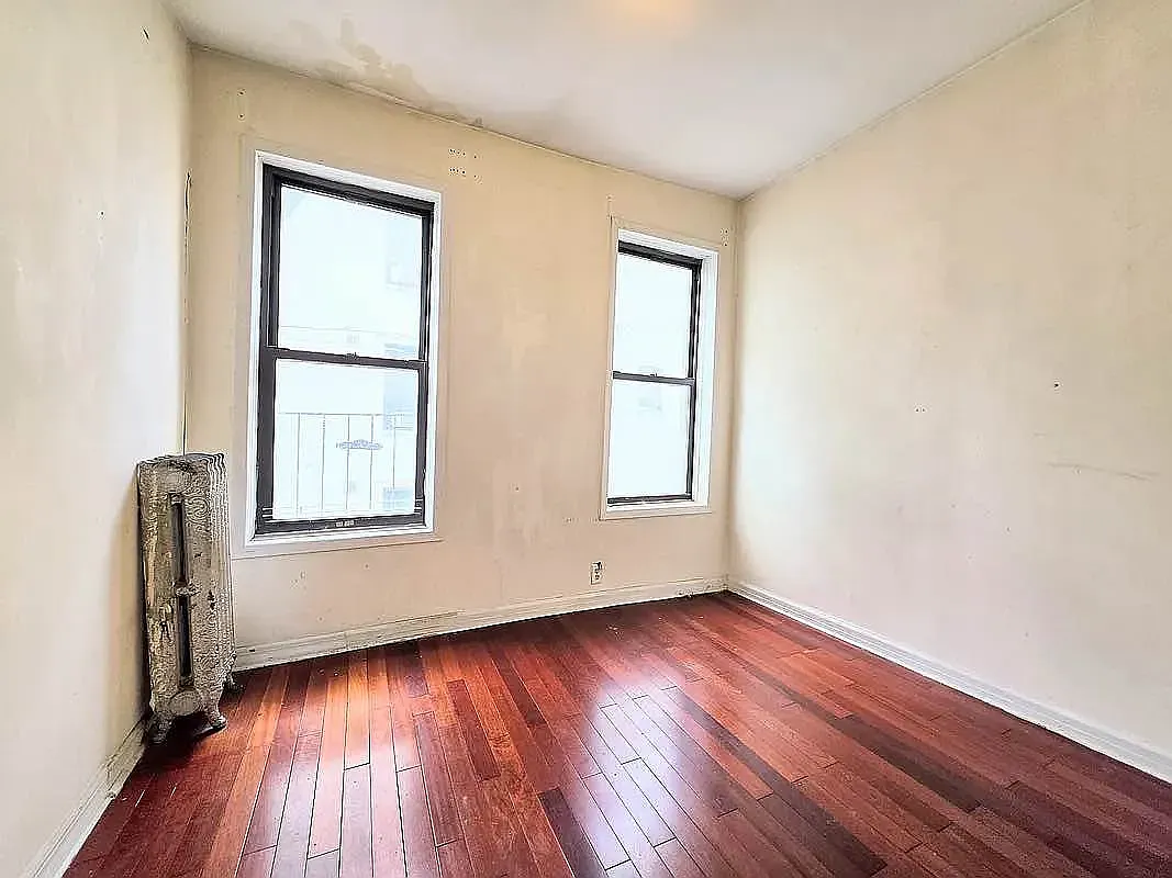 26 East 105th Street — Photo 3