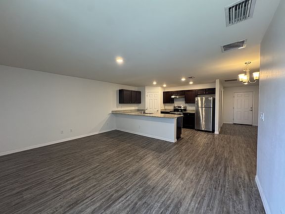 2nd image of 26433 Sandhill Blvd