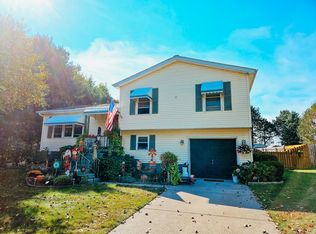 1228 Cherry St, Lake City, PA 16423