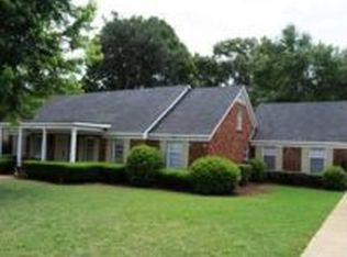 3375 Dell Glade Dr, Memphis, TN 38111