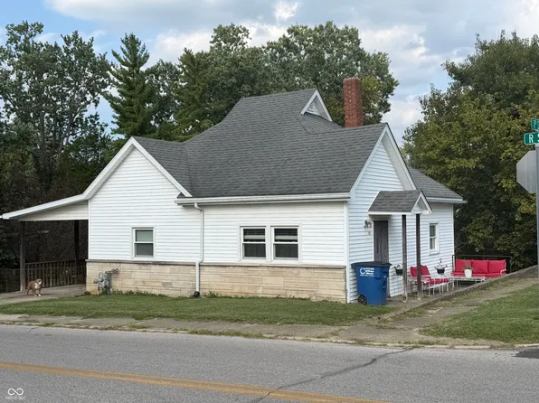 1717 11th St, Bedford, IN 47421