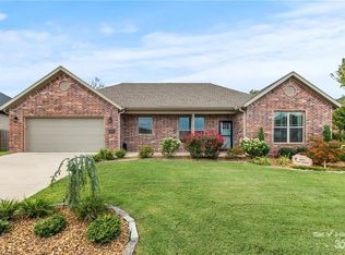 620 Hawthorn Way, Way, AR 72719