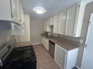 1313 Via Santiago, Corona, CA 92882