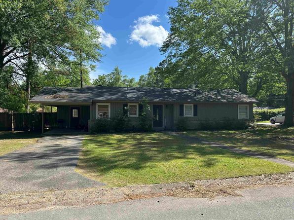 400 Miles St, Star City, AR 71667