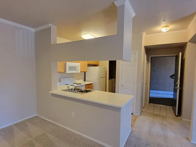 5401 E Van Buren St #2079 — Photo 4