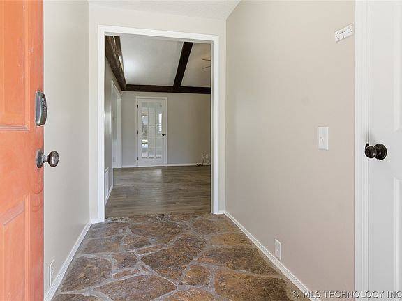 3rd image of 8731 N 121st East Ave