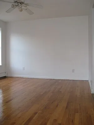 Rented by Tower Brokerage | media 16