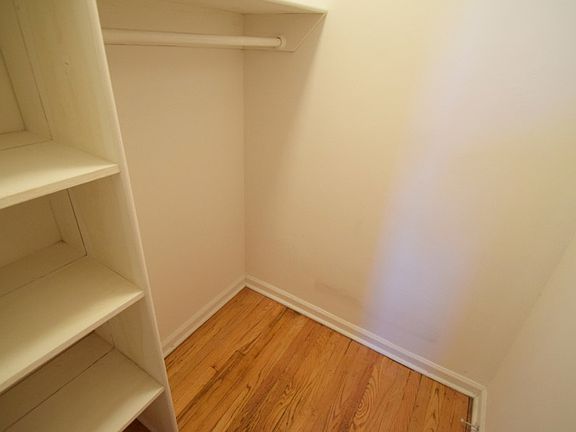 River Hill Gardens - Studio - M83-04B