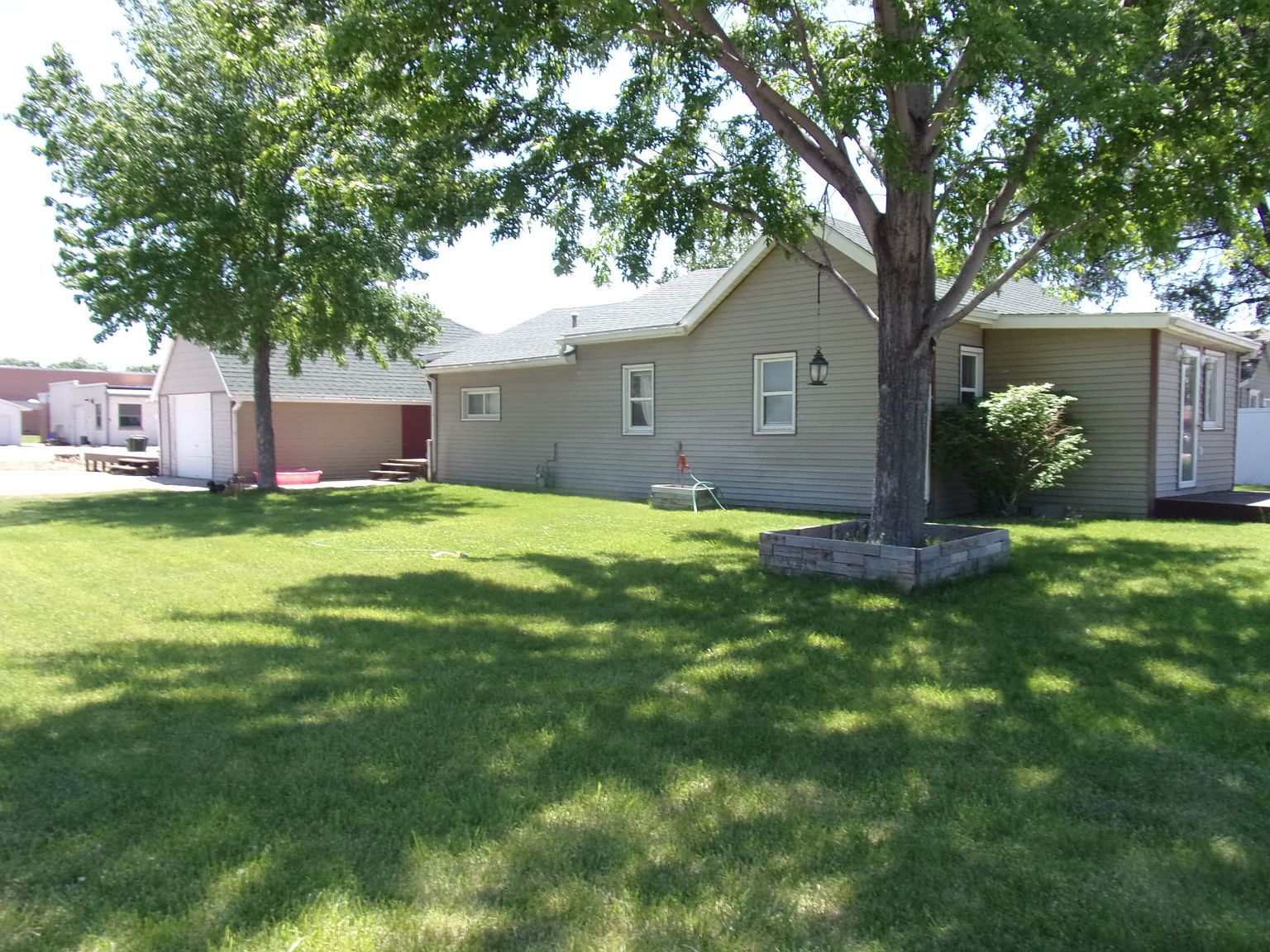 120 E 2nd St, Hershey, NE 69143 Zillow