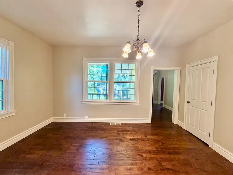 522 Sacramento St — Photo 9
