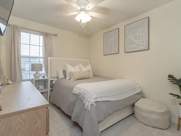 7013 Summer Holly Pl — Photo 16