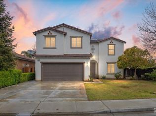 5614 Warren Ridge Dr, Bakersfield, CA 93313