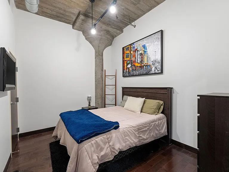 618 Washington Ave N #502 — Photo 11