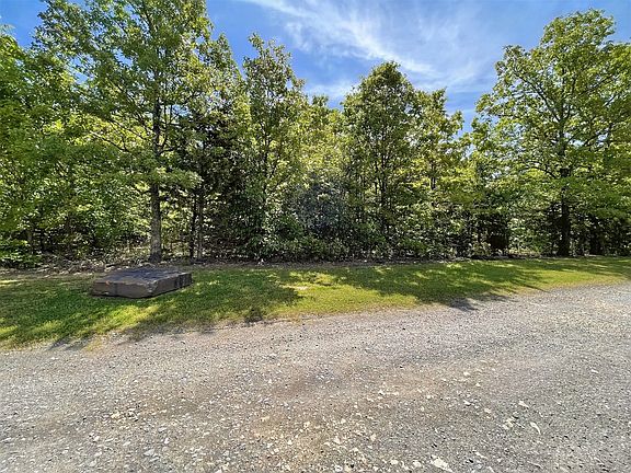 4th image of 26044 505th Rd