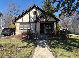 919 W Galena Blvd, Aurora, IL 60506