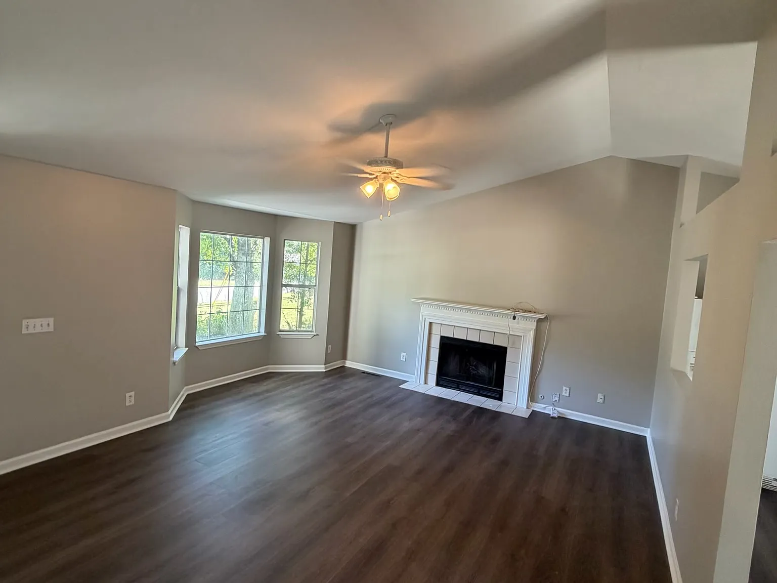 3 bed, 1234 sqft, $1,495 — Photo 4
