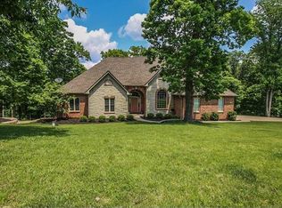 537 Old Logging Rd, Eureka, MO 63025