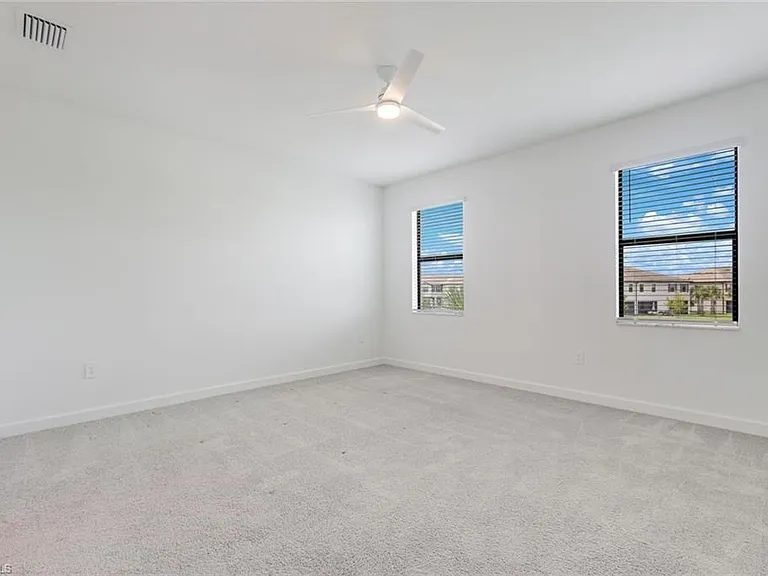 14159 Gardeners Way — Photo 14