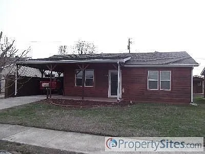 417 Gordon Ave photo 1