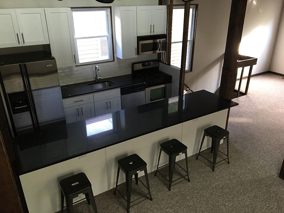 Open Kitchen / Island