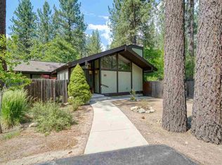 22 Graeagle Meadows Rd, Graeagle, CA 96103