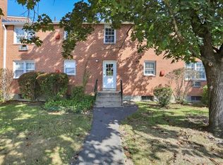 4 Grandview Dr #49A, Farmington, CT 06032