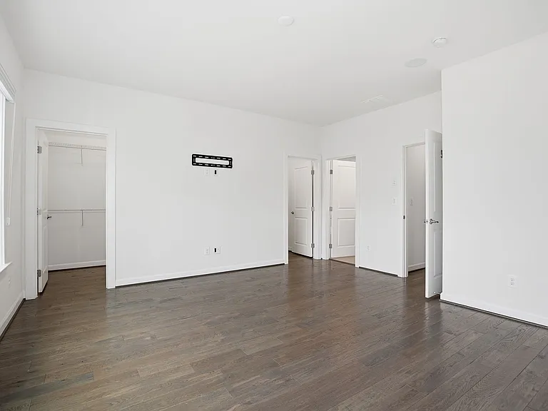 22527 Foundation Dr — Photo 21