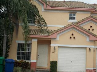 2201 SW 87th Way, Hollywood, FL 33025