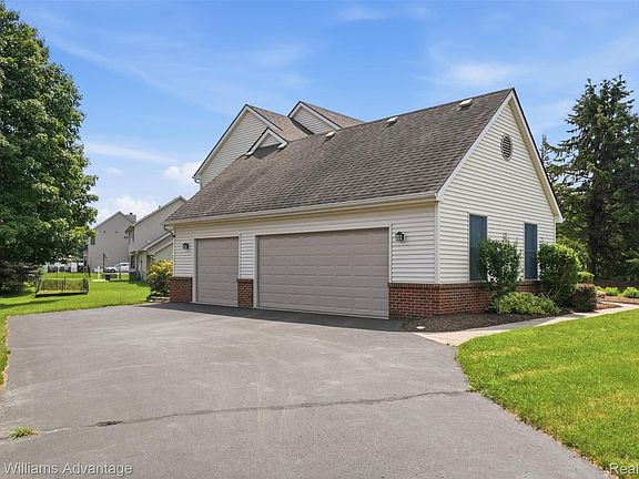 4th image of 1480 Peppergrove Dr