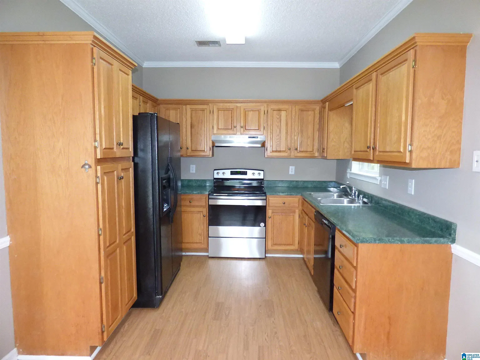 2 bed, 2.0 bath, 1068 sqft, $1,395 — Photo 3