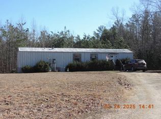 87 Holly Ln, Meherrin, VA 23954