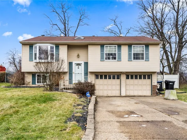 152 Rivercrest Dr, Coraopolis, PA 15108