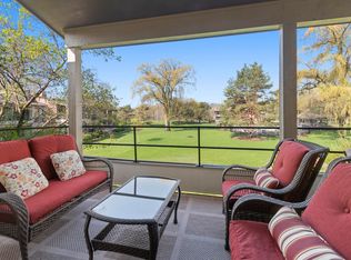 30 Abbey Villa Cir #F, Fontana, WI 53125