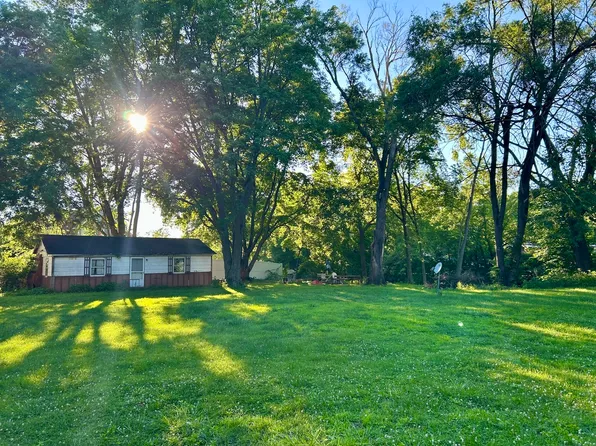 26014 W Catfish Dr, Wilmington, IL 60481