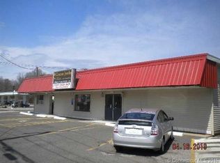 1650 Storrs Rd, Storrs Mansfield, CT 06268