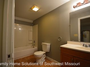 431 S New Ave, Springfield, MO 65806