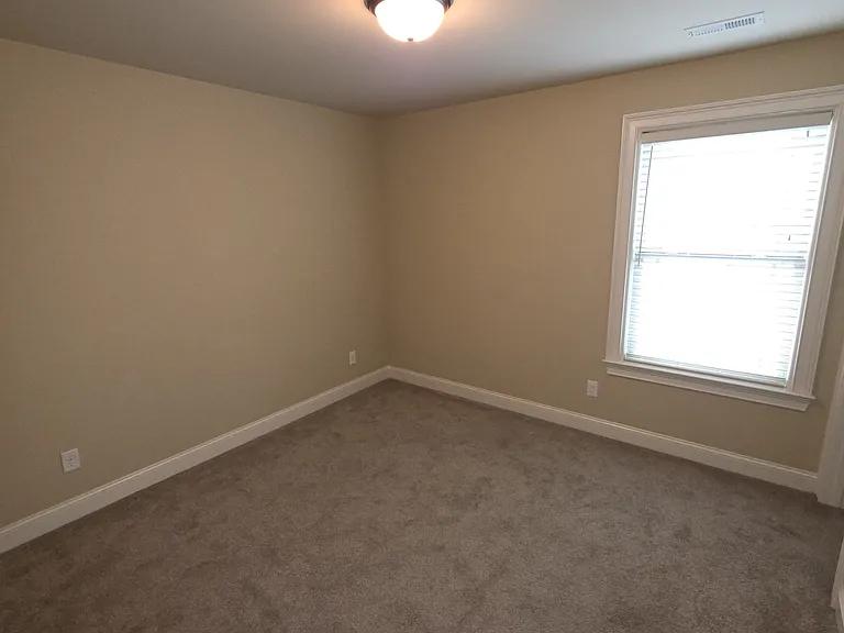 Guest bedroom 2