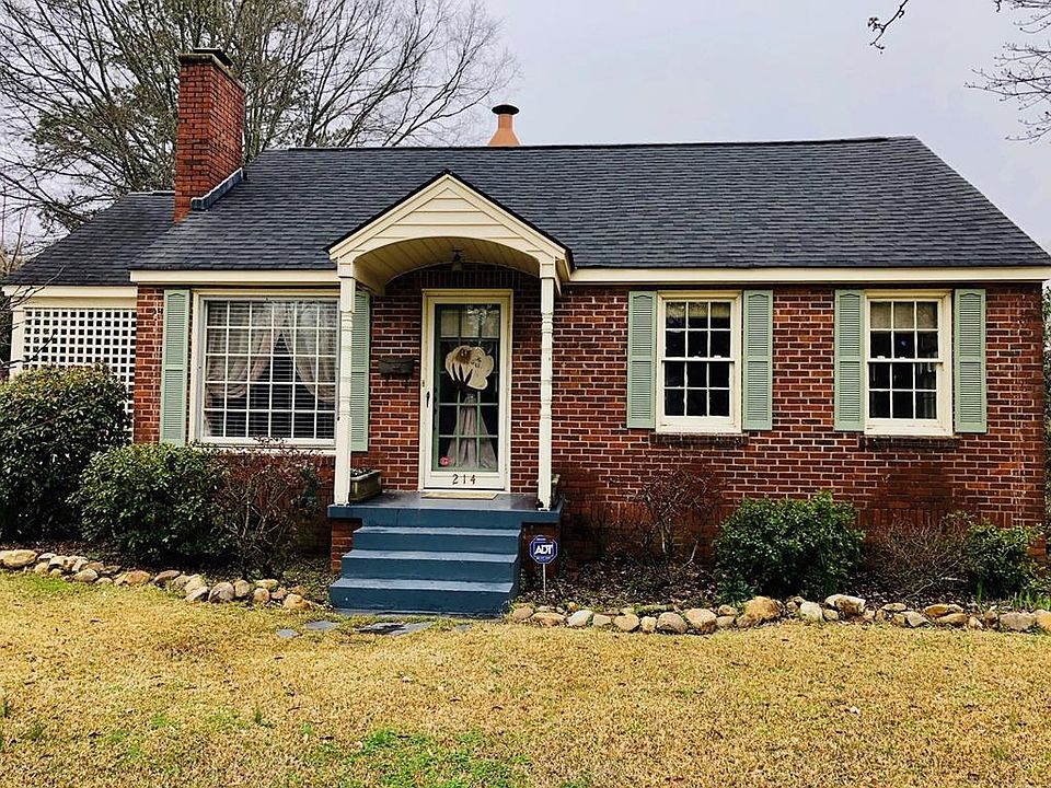 1st image of 214 Laurel Ave W