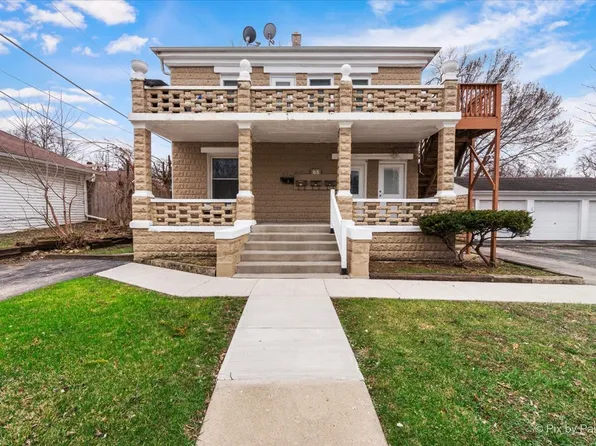85 E Terra Cotta Ave, Crystal Lake, IL 60014