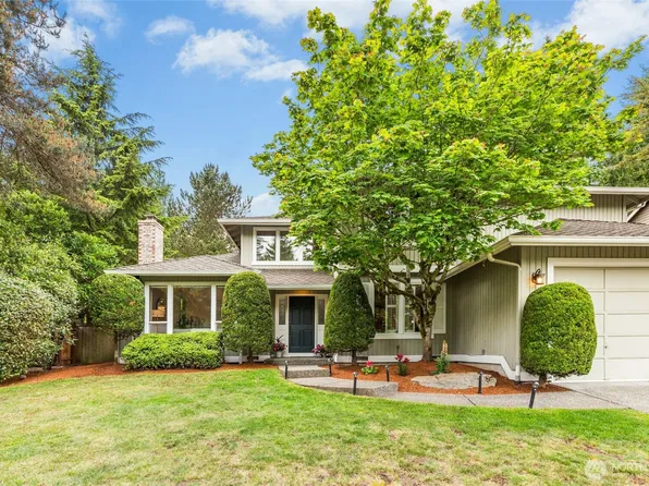 2215 234th Avenue NE, Sammamish, WA 98074