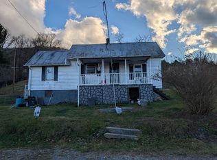 1023 Ramsey Mountain Rd, Max Meadows, VA 24360